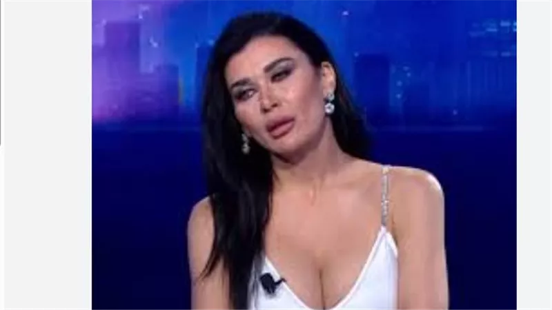 جمبسوت وجاذبية وفلسفة الحياة.. نادين الراسي تبهر متابعيها برسائل مؤثرة