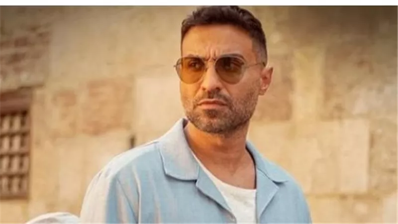 أحمد فهمي يعود بالكوميديا في مسلسل ابن النادي الحلقة 1: تفاصيل القصة والمواعيد والقنوات الناقلة