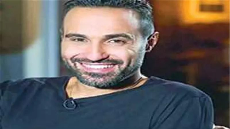 أحمد فهمي في مسلسل ابن النادي الحلقة 1: انطلاقة كوميدية جديدة مع مواقف ساخرة ومفاجآت
