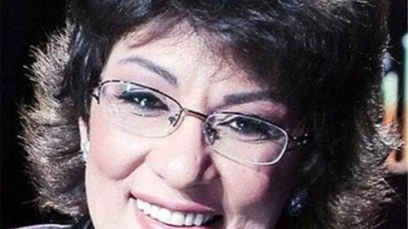 سماح أنور تكشف حقيقة شائعة ارتباطها بالراحل سمير صبري