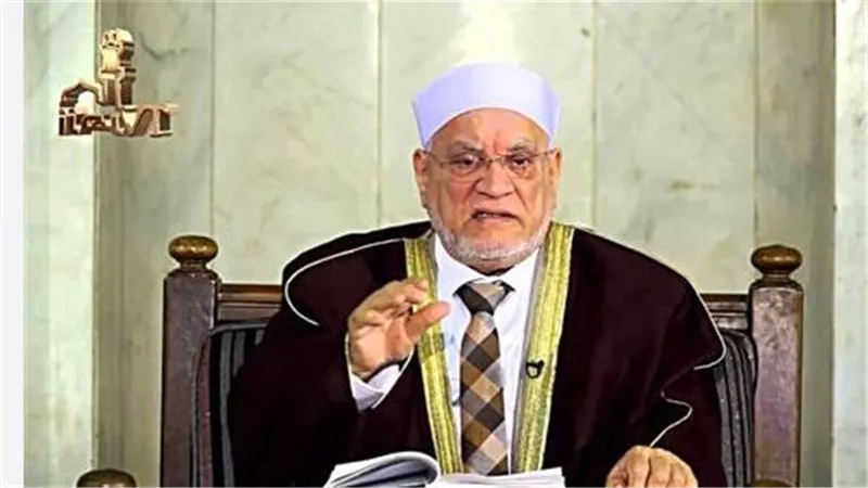 الأزهر ينعي العالم الجليل أحمد عمر هاشم ويعلن موعد الجنازة والعزاء