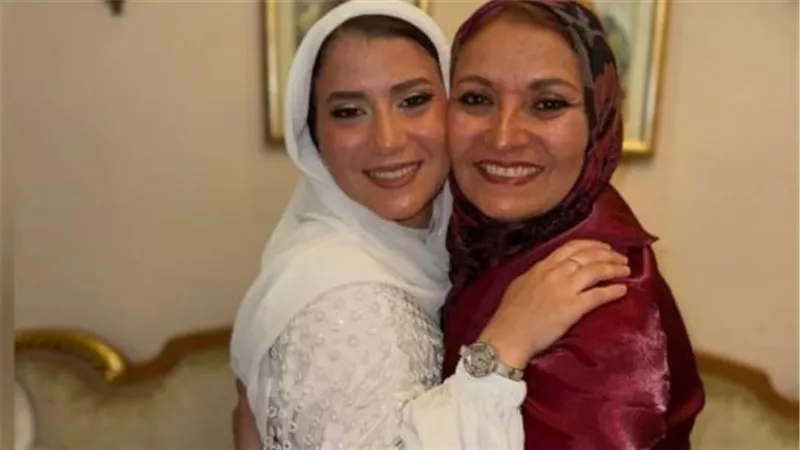 رد هبة قطب على انتقادات حفل زفاف ابنتها دينا هشام