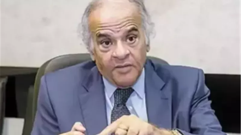 دعم ممدوح عباس لحسن شحاتة يسلط الضوء على التضامن الرياضي والإنساني