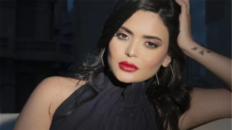  أسماء جلال وعمرو يوسف في 
