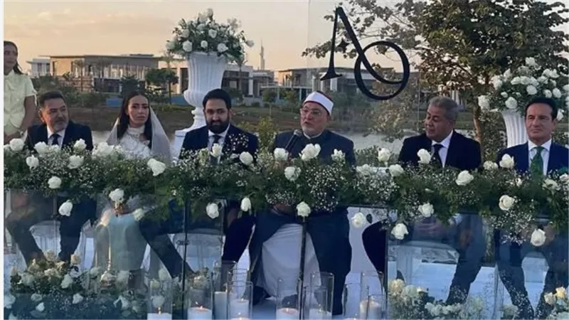 خالد الجندي يعقد قران نجل الإعلامي خيري رمضان وسط أجواء عائلية مبهجة