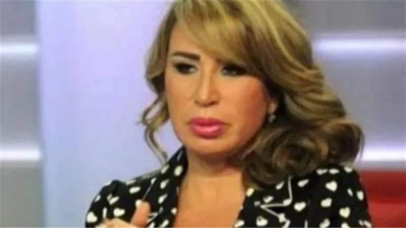 حفل عقد قران إيناس الدغيدي.. بساطة ودفء بعيدًا عن الإعلام