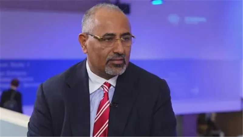 عيدروس الزُبيدي.. امتداد لروح ثورة 14 أكتوبر وقيادة الجنوب نحو استعادة الدولة