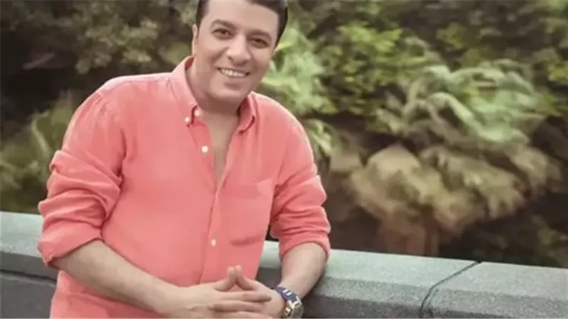 مصطفى كامل وأحدث أغانيه: 