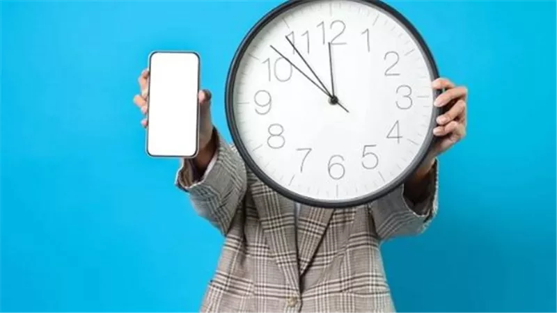 مواعيد عمل البنوك والفروع داخل المولات والمطارات خلال الشتاء
