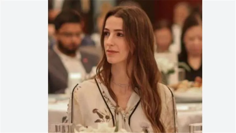 الأميرة رجوة الحسين: من الرياض إلى العائلة الملكية الأردنية ومسيرتها التعليمية والمهنية والاجتماعية