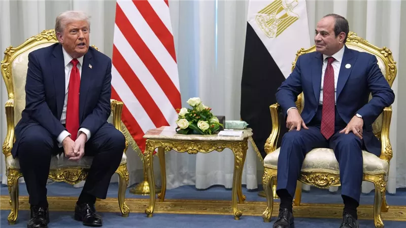 السيسي يدعو ترامب إلى حضور مؤتمر إعادة إعمار غزة