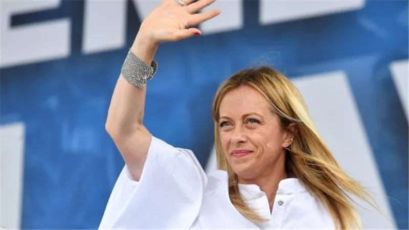 رئيسة وزراء إيطاليا تشيد بإقرار قانون يجرم القتل العمد للمرأة بالسجن مدى الحياة