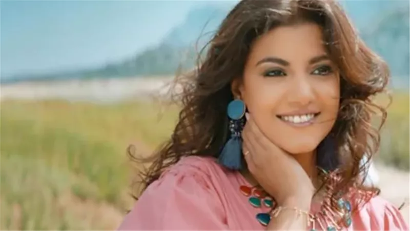 حضور إعلامي مميز.. كيف أصبحت ياسمين علي وجهًا للفن المصري الأصيل؟