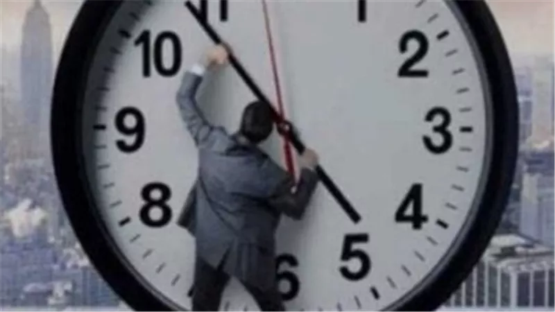 أسباب اعتماد التوقيت الشتوي وفوائده