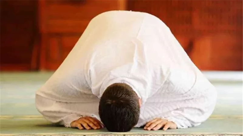 صلاة العصر: موعد الأذان اليوم وكيفية الحفاظ على الصلاة في وقتها