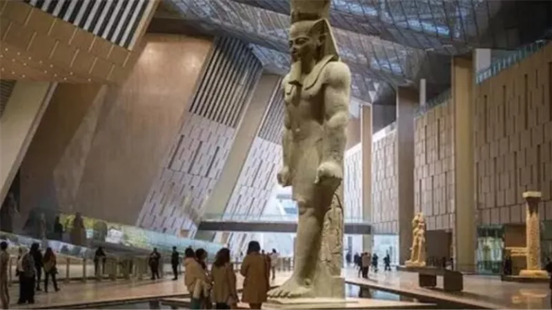 افتتاح المتحف المصري الكبير 2025: حدث عالمي يُسلط الضوء على تاريخ مصر وحضارتها
