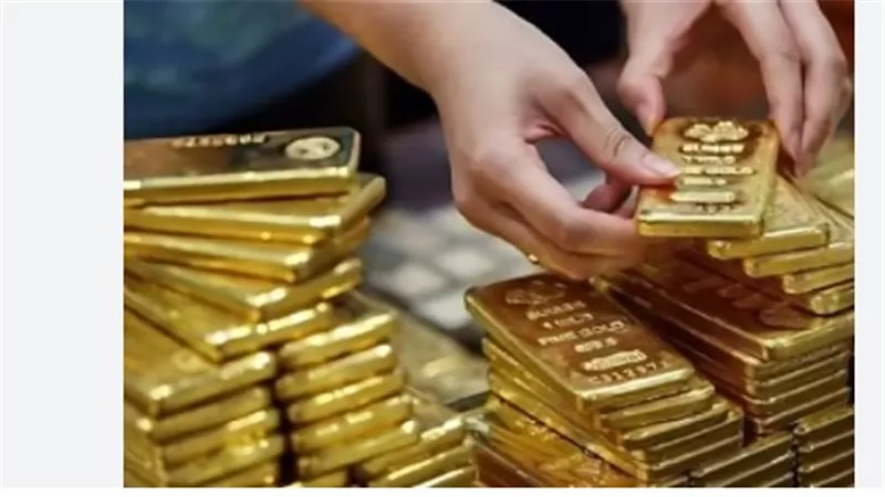 سعر الذهب الآن في مصر.. عيار 21 يسجل 5600 جنيه للجرام