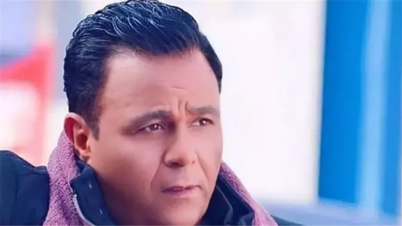 محمد فؤاد.. الفنان الذي هدد عرشه بسبب زواج سري: تفاصيل أزمة علاقته بسارة سلامة وزوجته الأولى