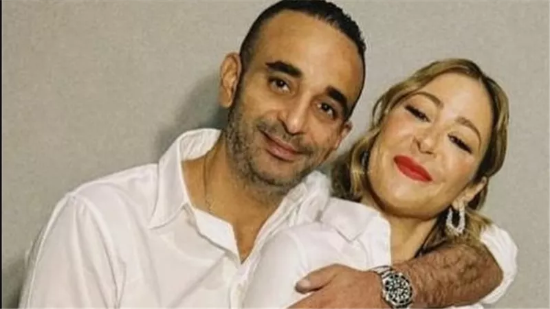 النجمة منة شلبي تنشر صورتها مع زوجها.. وتعلق للمرة الأولى