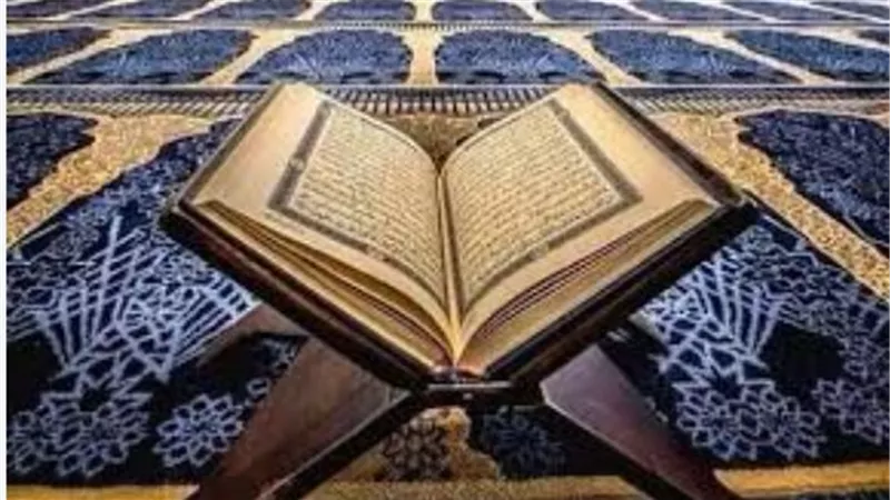 محتوى غني وتفسير للآيات: أهم ما يميز القنوات الدينية على تردداتها الجديدة 2025