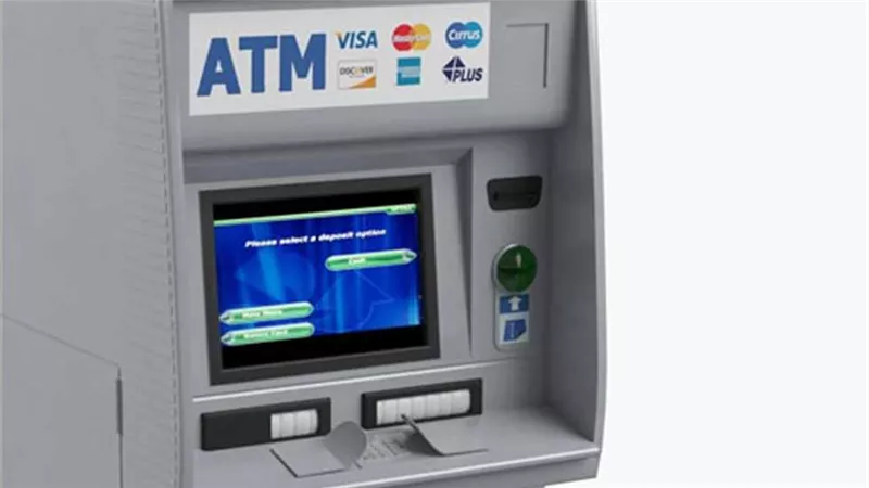 ثورة الخدمات البنكية: كيف تتطور ماكينات الصراف الآلي (ATM) من مجرد سحب نقدي إلى مركز مالي متكامل؟