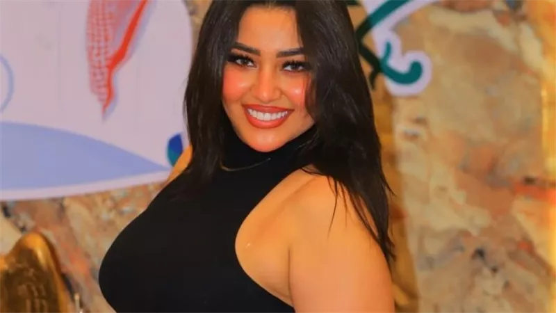 ما هي رحلة صعود نجمة الأغنية الشعبية المصرية رحمة محسن؟