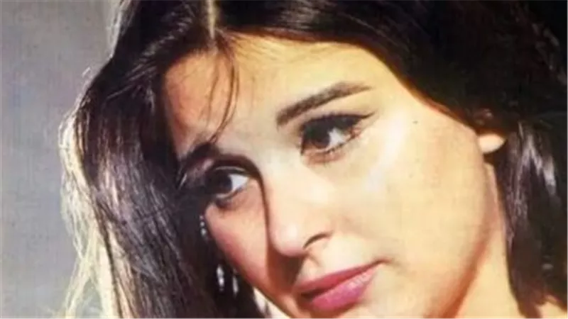  سعاد حسني تتصدر التريند.. تصريحات الفنانة القديرة سميرة أحمد عن حياة السندريلا وتفاصيل رحيلها تثير الجدل!