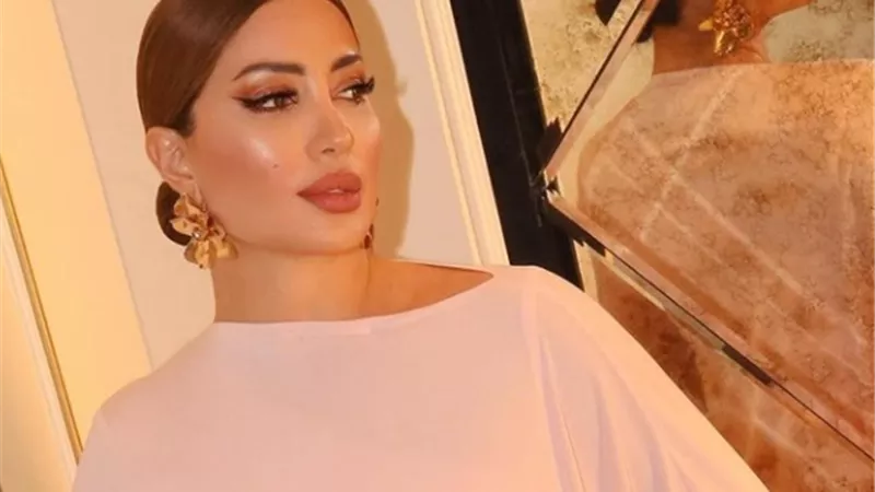 قوة الإطلالة: تحليل لأبرز صور نسرين طافش الجديدة التي أثارت الجدل على إنستجرام