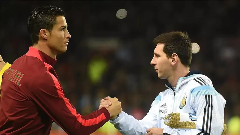 أكثر 10 لاعبين مشاركة في نهائيات كأس العالم.. ميسي يتصدر القائمة