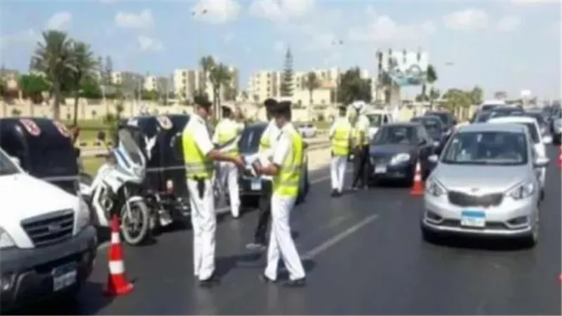 تسهيلات الحكومة: كيف ساهم التحول الرقمي في تقليل التكدس بوحدات المرور؟