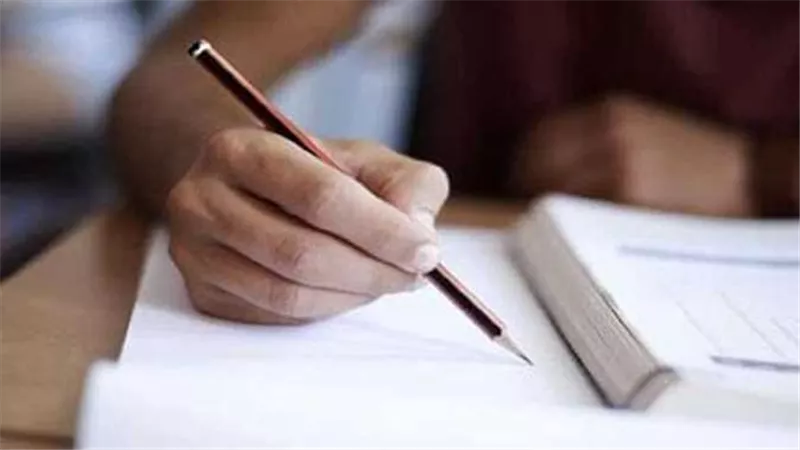 الرابط المباشر لتسجيل استمارة 3 إعدادي: استعدادات الوزارة لامتحانات الفصل الدراسي الأول
