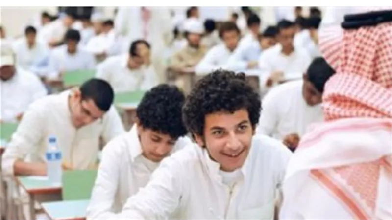  التقويم الدراسي 1447: دليل شامل لإجازات المدارس في السعودية ومواعيد الدوام الصيفي والشتوي