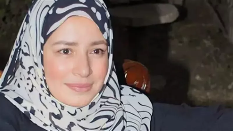 أشرف زكي وعبلة كامل: تفاصيل الدعم العاطفي الذي أعاد النجمة للواجهة بعد اعتزالها