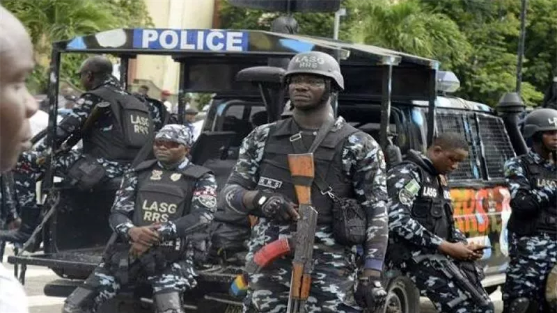 مسلحون يخطفون قسا و11 من المصلين فى هجوم على كنيسة بنيجيريا