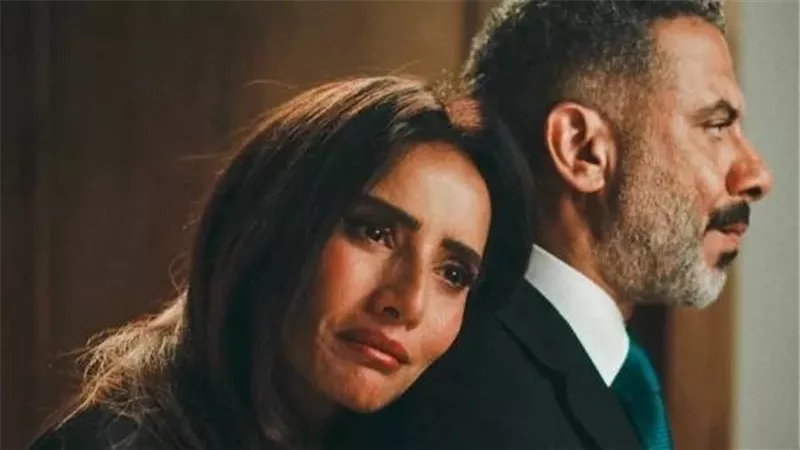 قصة مسلسل ورد وشوكولاتة: بين الحب القاتل والسيطرة المرضية. متى وكيف تشاهده؟