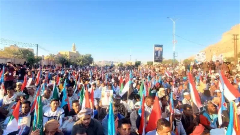 رحيل المنطقة العسكرية الأولى مطلب حتمي: مفتاح مكافحة الإرهاب واستقرار الجنوب العربي
