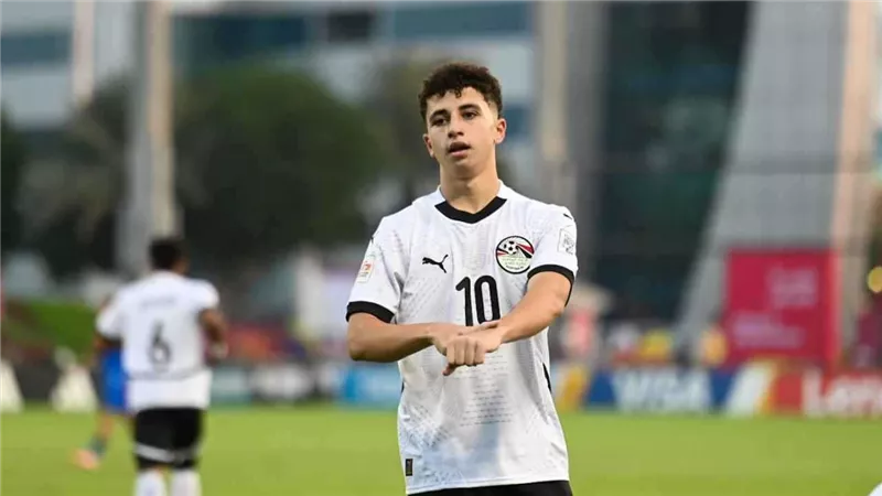العروض تتهافت على مواهب الأهلي المصري.. بلال عطية إلى الدوري الألماني