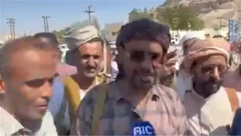 تتويج للتضحيات: رئيس انتقالي وادي حضرموت يعلن التحرير عقب نجاح عملية المستقبل الواعد