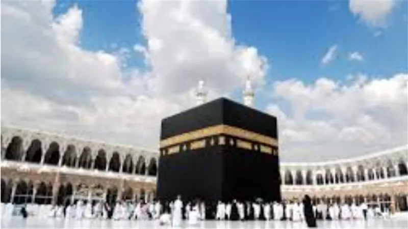 من القدس إلى مكة: قصة تحويل القبلة والحكمة الإلهية لتوحيد الأمة الإسلامية