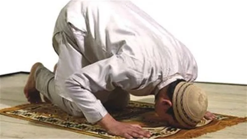 أهمية القبلة في حياة المسلم: ركن العبادة الأعظم ودلالات التوجه نحو الكعبة
