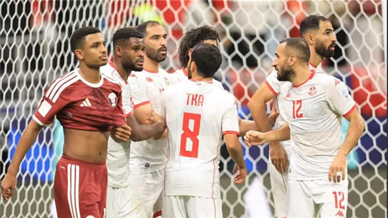 بن رمضان يقود تونس لفوز عريض على قطر.. ويودعان كأس العرب رسميًا