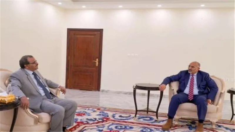 الزُبيدي: تأمين الجنوب حجر الزاوية والمنطلق الحقيقي لتحرير الشمال.