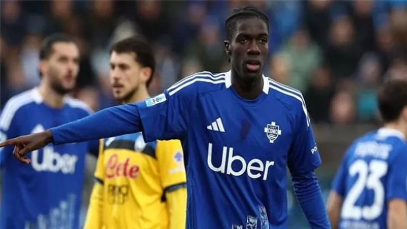 فابريجاس يكشف تفاصيل محادثته الغاضبة مع مدرب السنغال بسبب كأس أمم إفريقيا