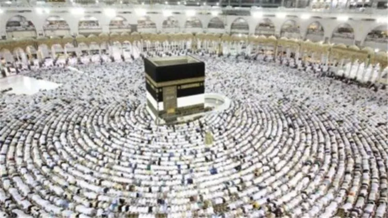 رسميًا.. قائمة أسعار برامج عمرة رجب 2025 (اقتصادي، 4 نجوم، و5 نجوم)
