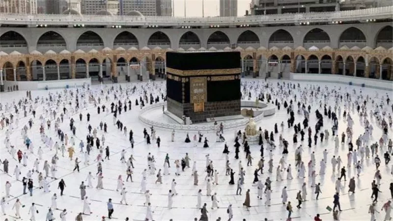 استعد لزيارة بيت الله.. تفاصيل برامج عمرة شهر رجب 2025 والأوراق والمستندات