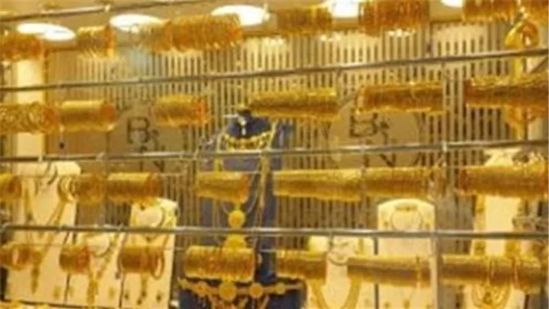 بين الارتفاع والهبوط.. ماذا يحدث في سوق الذهب المصري اليوم وما علاقة الدولار؟
