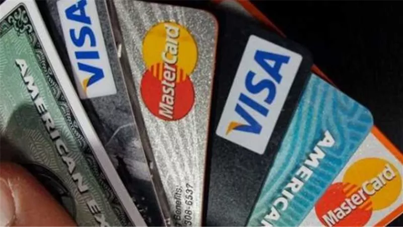 دليلك لفتح حساب بنكي أونلاين 2025: الشروط، الأوراق المطلوبة، وطريقة حجز الموعد