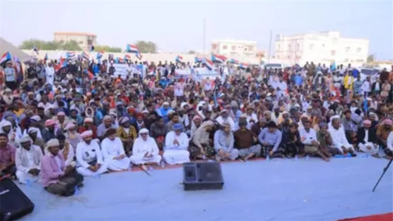 حشود المهرة: زلزال شعبي يجدد التفويض للقيادة الجنوبية ويرسم طريق استعادة الدولة