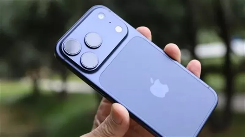 سعر iPhone 18 Pro وPro Max.. تعرف على أبرز التصميم والترقيات