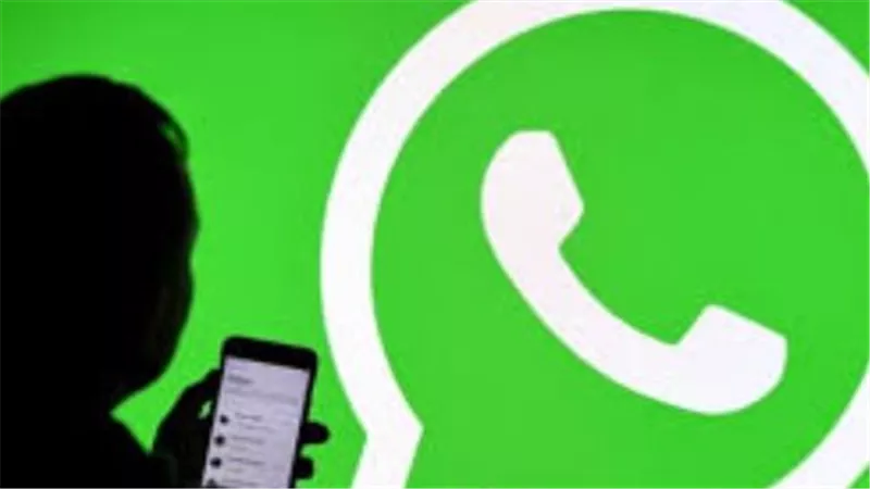 شرح مميزات واتساب بزنس للشركات: كيف تزيد مبيعاتك عبر التطبيق؟